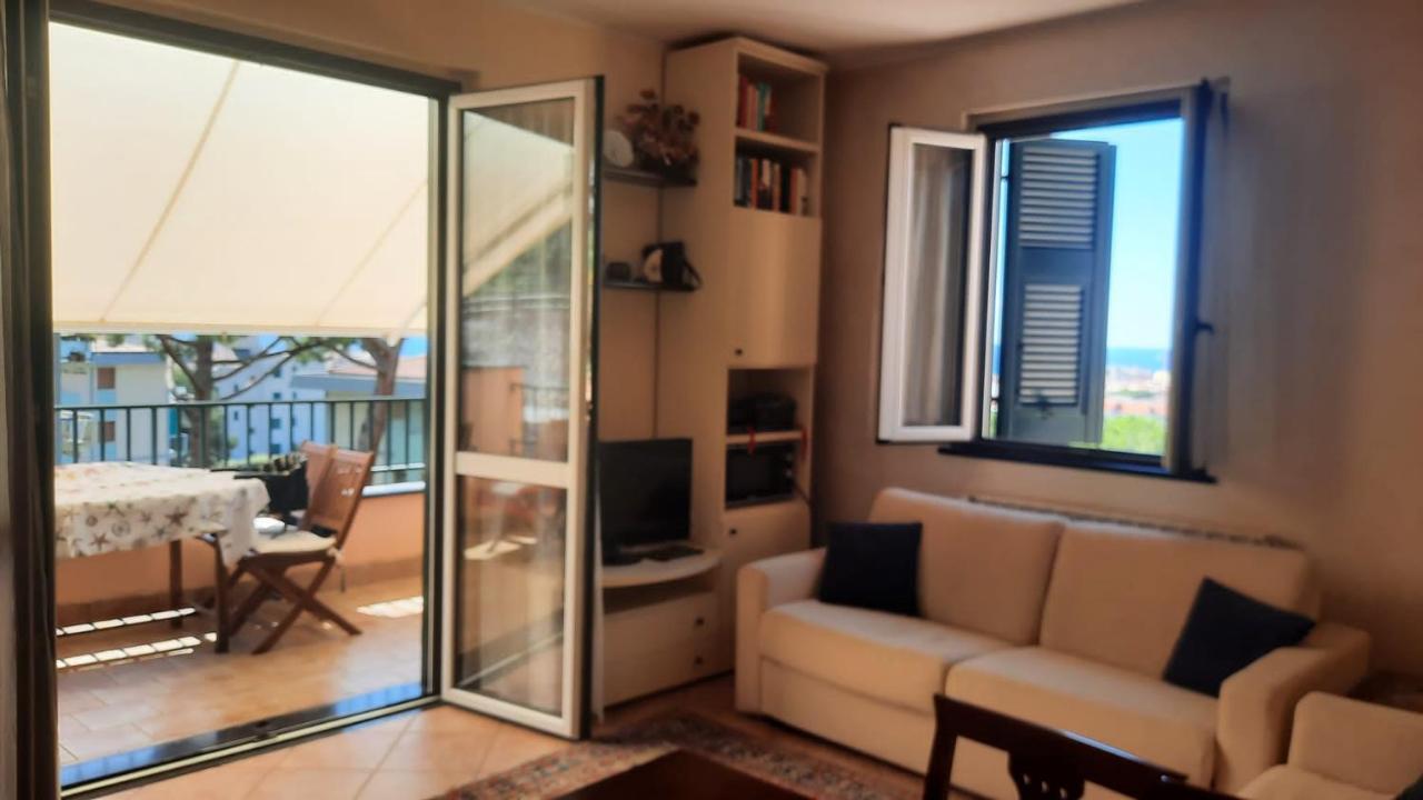 Appartamento Nuccia - Box Auto Gratuito E Biancheria Inclusa Pietra Ligure Exterior foto