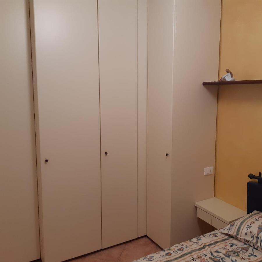 Appartamento Nuccia - Box Auto Gratuito E Biancheria Inclusa Pietra Ligure Exterior foto