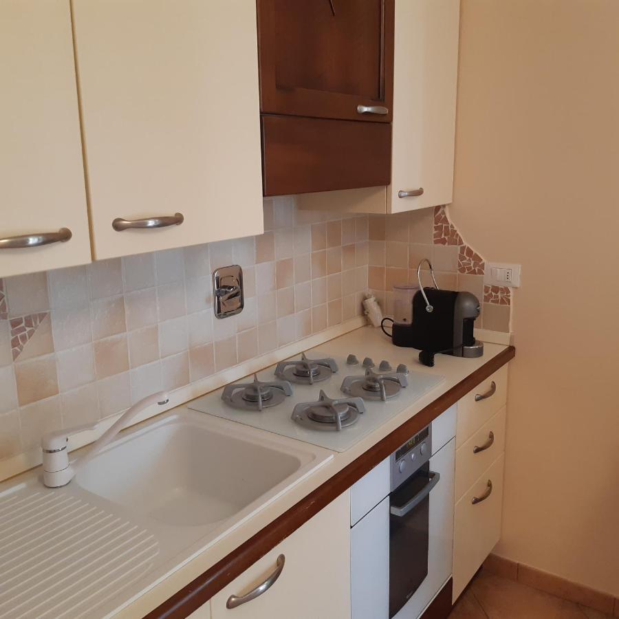Appartamento Nuccia - Box Auto Gratuito E Biancheria Inclusa Pietra Ligure Exterior foto
